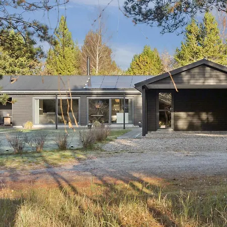 Lovely Near In North Jutland Ferienhaus Hals